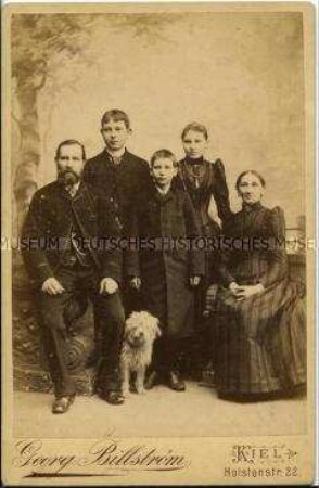 Familienbild mit Hund, Carte de Visite