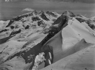 Breithorn : Blick auf den verschneiten Gipfel des Breithorns