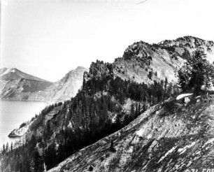 Der Crater Lake : Der in einem Vulkankrater entstandene Crater Lake.