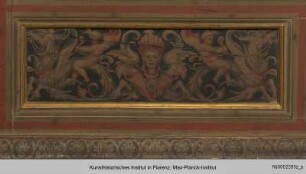 Kassettendecke mit Groteskenmalerei und Darstellungen zu Apollo
