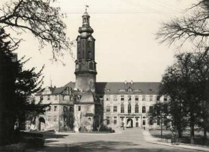 Weimar, Stadtschloss : Außenansicht mit Schlossturm