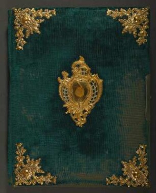 Familienalbum : Familienalbum. Samteinband mit Metallmontierungen, Goldschnitt; 28 x 22 x 6 cm (um 1890). Dresden: SLUB/DF 2017.C.79