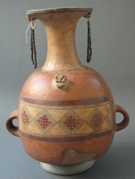 Clay vessel