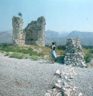 Kroatien. Reste einer Burg