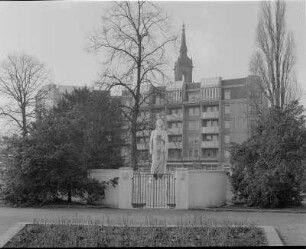 Hauptstraße, Königstraße, Albertplatz
