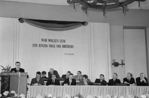 2. Fachtagung für Volks- und Laienkunst : Teilnehmer einer Veranstaltung