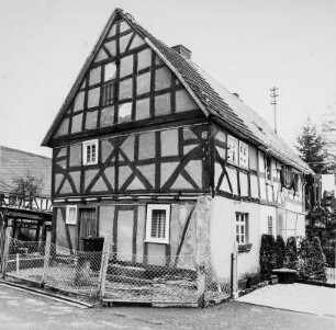 Dietzhölztal, Neustraße 3, Nebenstraße 3