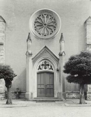 Bautzen, Katholische Liebfrauenkirche, Westportal
