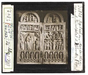 Chambery, Kathedrale, Schatzkammer: Diptychon, Elfenbein, byzantinisch, 10. Jhd. Leben Christi, Wunder, Kreuzigung, Himmelfahrt (Stoedtner-Nr. 35023)