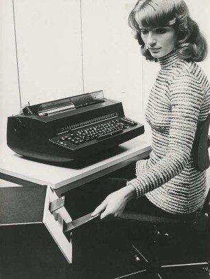 Magnetkartenschreiber "IBM MC 82" der IBM Corporation
