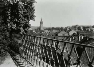 Sondershausen, Stadtansicht : Sondershausen. Stadtansicht mit Stadtkirche. Blick vom Schloßberg nach Südosten