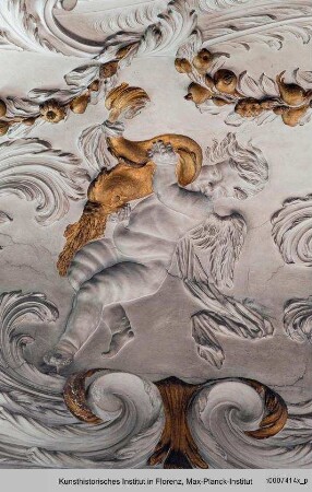 Putti : Putti als Allegorien der Elemente : Putto mit Delphin als Allegorie des Wassers