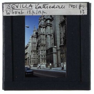 Sevilla, Kathedrale : Detailansicht Westfassade