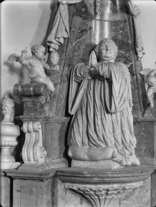Grabmal für den Propst Bernhard Goeken (1690-1726)