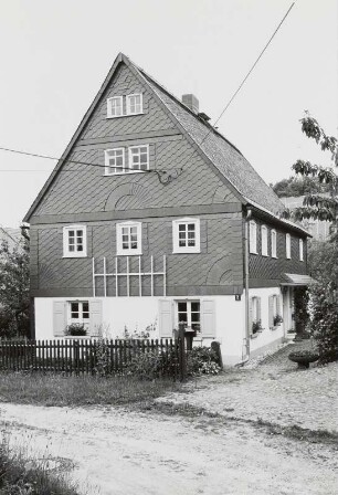 Ohorn, Wohnhaus : Ohorn. Wohnstallhaus (um 1800), Am Dorfteich 2. Straßenansicht