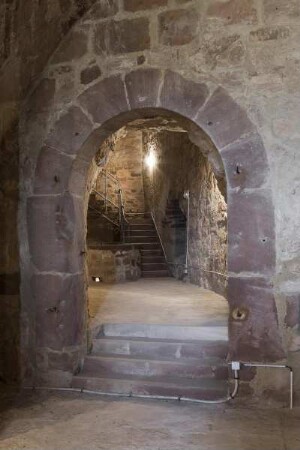 Raum mit Treppe