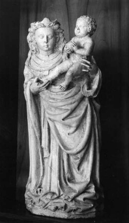 Stehende Muttergottes