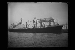 Westfalia (1964), Hapag.- Hamburg-Amerikanische Packetfahrt-Actien-Gesellschaft, Hamburg, Hapag-Lloyd AG, Hamburg