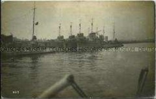 Deutsche Torpedoboote im Hafen von Zeebrugge