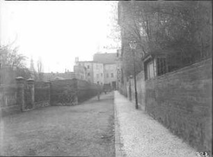 Theodor-Weber-Straße. linke Bildseite: Zinksgartenstraße 5. rechte Bildseite: Zinksgartenstraße 6, Verbindungsweg zur Sophienstraße