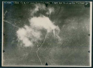 Foto der Stellungen westlich von Bullecourt zwischen Arras und Cambrai (Luftbild)