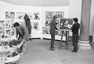 Staatliche Kunsthalle Karlsruhe. Ausstellung der Kindermalstube zum Thema "niederländische Malerei"
