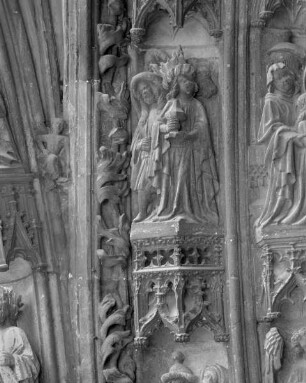 Portal mit Vorhalle — Linke Archivolten — Äußere Archivolte — Die Ankunft der heiligen drei Könige in Bethlehem
