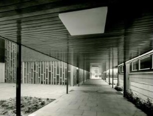 Volksschule Heusenstamm, 1966