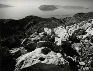 Küstenlandschaft an der dalmatinischen Küste bei Karlobag