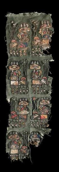 Textile (fragment)