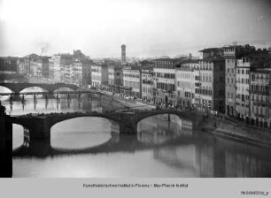 Ponte Santa Trìnita, Florenz