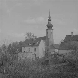 Ansicht einer Dorfkirche