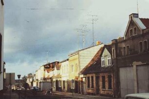 DDR. Straßenbild in einer Altstadt