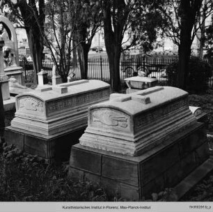 Grabmäler von Ernst Gotthilf und Eduard Bosse