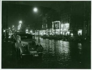 Hamburg-St. Pauli. Reeperbahn bei Nacht