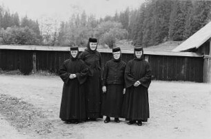Rumänien : Rumänien. Gruppenbildnis Ordensfrauen
