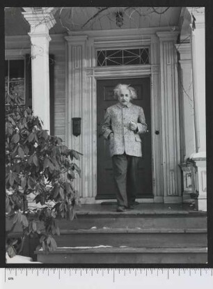 Porträtaufnahme Albert Einstein