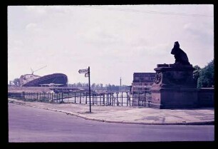 Blick von Moltkebrücke 18.5.57.