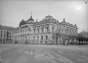 Ancienne bibliothèque impérial, univeritaire et régionale