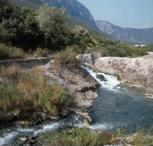 Thermopylen. Die heißen Quellen zu Füßen des Kallidromon-Berges