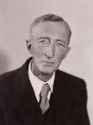 Porträt Hubert Ermisch : Porträt Hubert Ermisch (1883-1951; Architekt). Fotografie, um 1950. Dresden: Deutsche Fotothek
