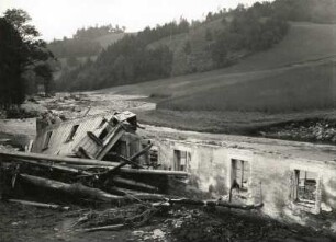 Unwetterkatastrophe im Osterzgebirge am 8./9. Juli 1927. Oberstes Gottleubatal (Oelsengrund). Zerstörte Meiselmühle. Blick talab