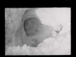 [121]: Peru : Ancón ; Topographische Ansichten, Fundstelle und Grabungsanlage