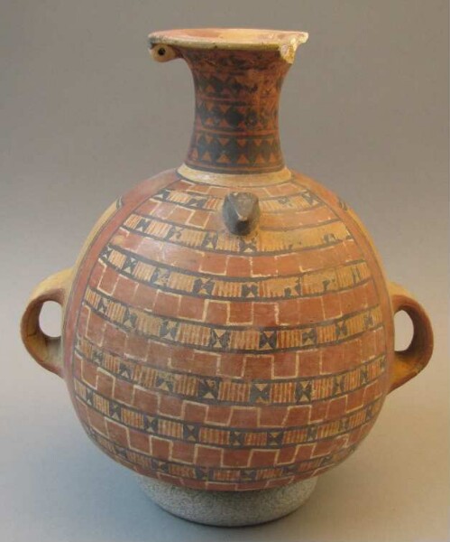 Clay vessel