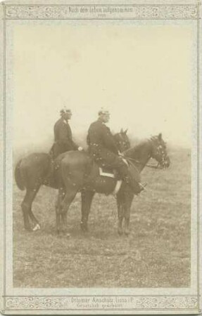 Kaisermanöver 1885: Kaiser Wilhelm I., König von Preußen, deutscher Kaiser neben Graf Helmut von Moltke (1800-1891), Generalfeldmarschall, beide zu Pferd auf freiem Feld