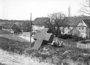 Steinkreuz : Greifenhain, Steinkreuz an der Straße nach Frohburg
