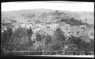 Budapest. Panorama, vom Blocksberg gesehen (links)