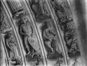 Archivoltenfigur