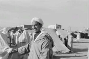 Reisefotos Marokko. Porträt eines jungen Mannes (vielleicht in Casablanca)
