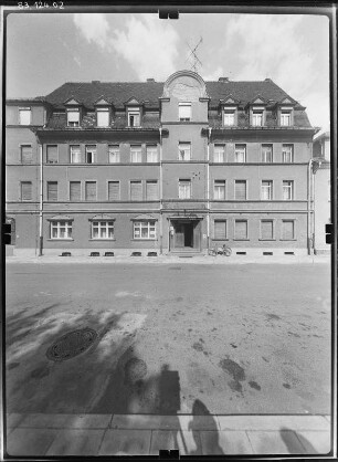 Delitzsch, Am Wallgraben. Wohnhaus. Straßenfront